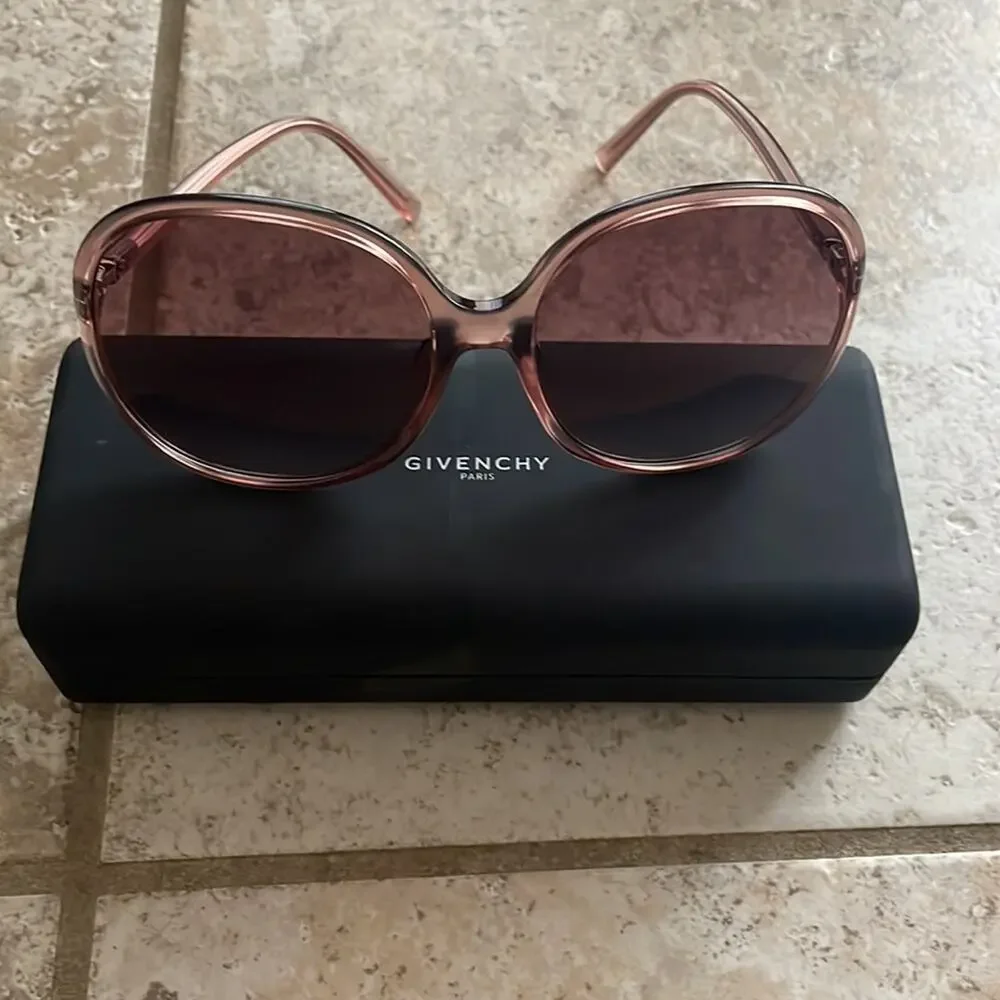 Givenchy Pink Gradient Oval Sunglasses